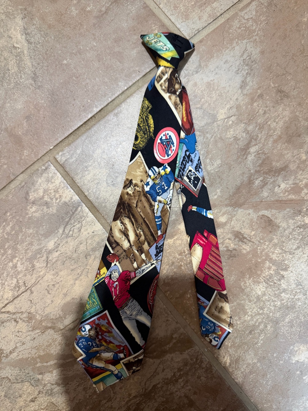 Vintage Nicole Miller Kids Black Multi-Sports Print Tie clip